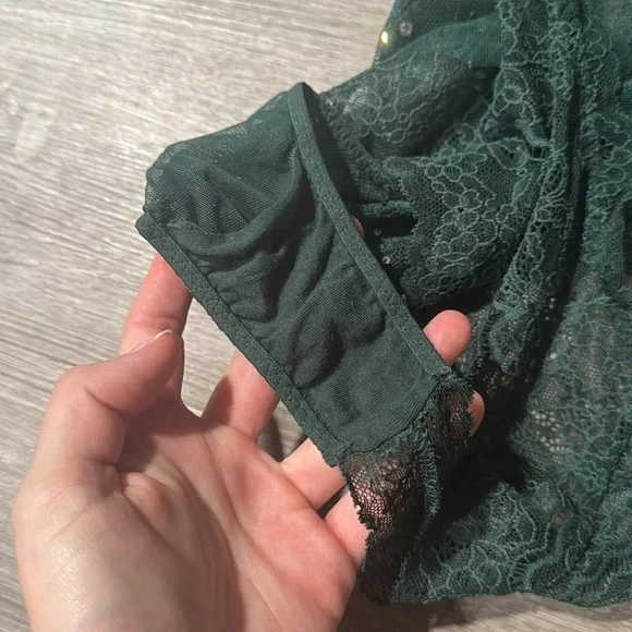 Victoria’s Secret Wicked Unlined Embellished Lace Bodysuit - Picture 6 of 7